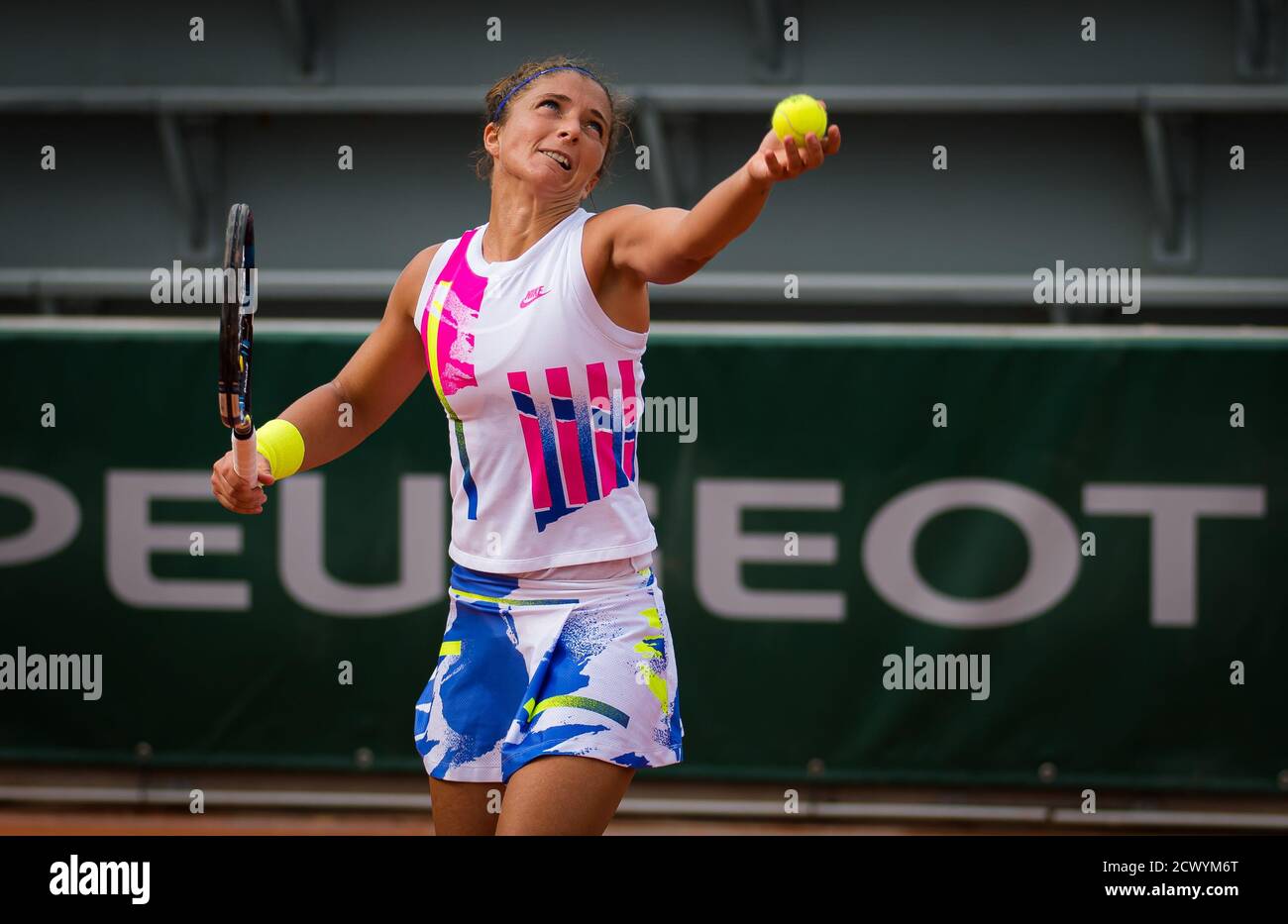 Paris, France. 30th Sep, 2020. Sara Errani of Italy in action during the  second round at the Roland Garros 2020, Grand Slam tennis tournament, on  September 30, 2020 at Roland Garros stadium