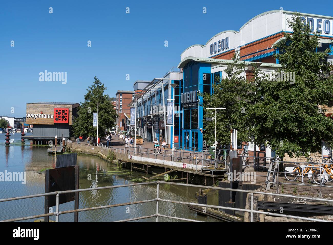 Odeon cinema food hi-res stock photography and images - Alamy