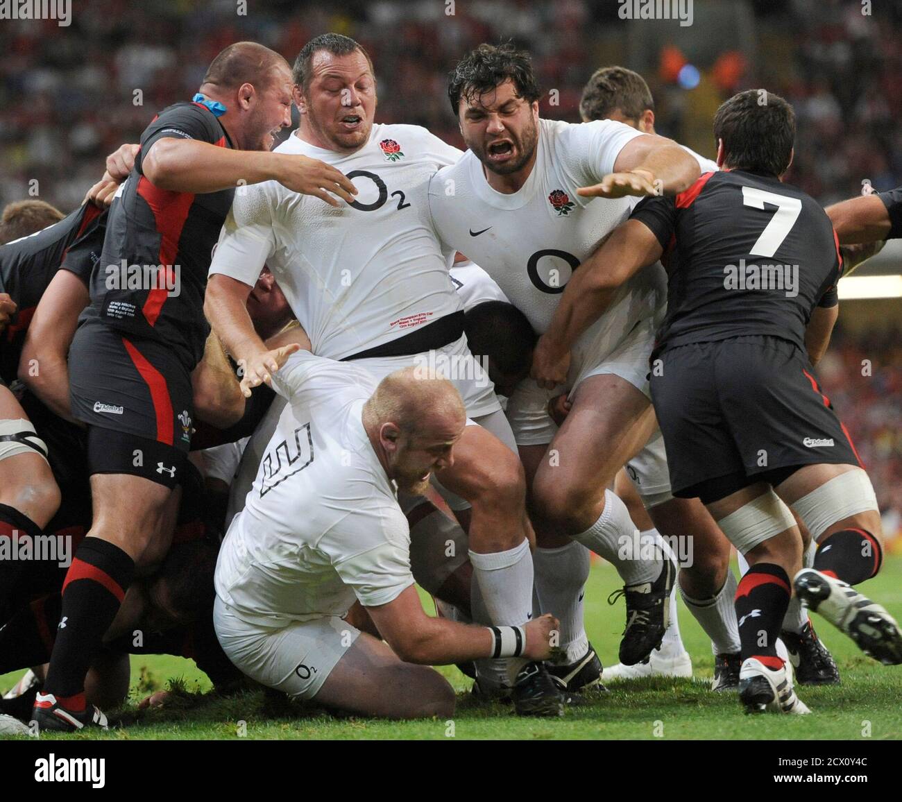 Rugby Scrum Front Row High Resolution Stock Photography And Images Alamy