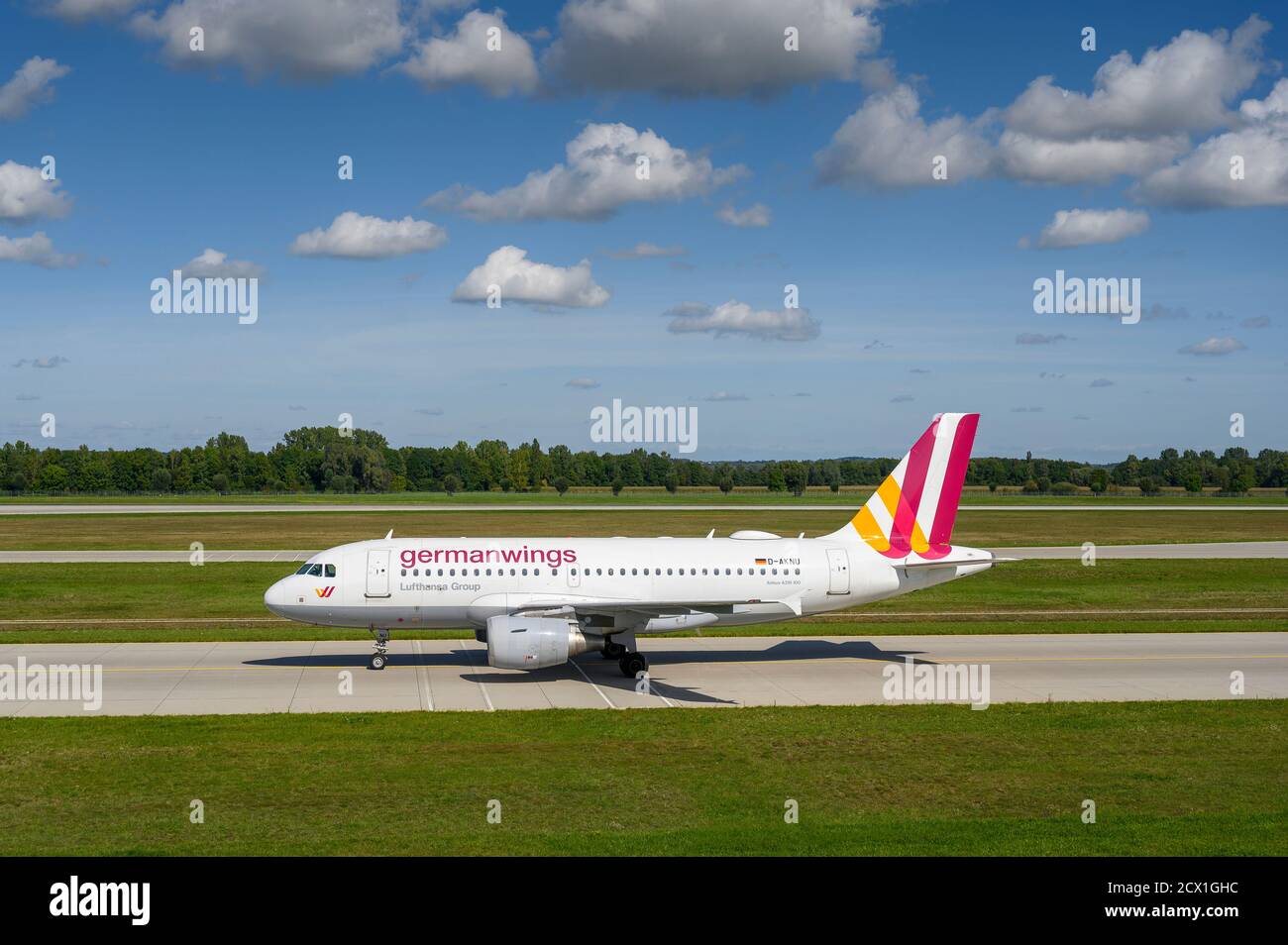 A319 cockpit hi-res stock photography and images - Alamy