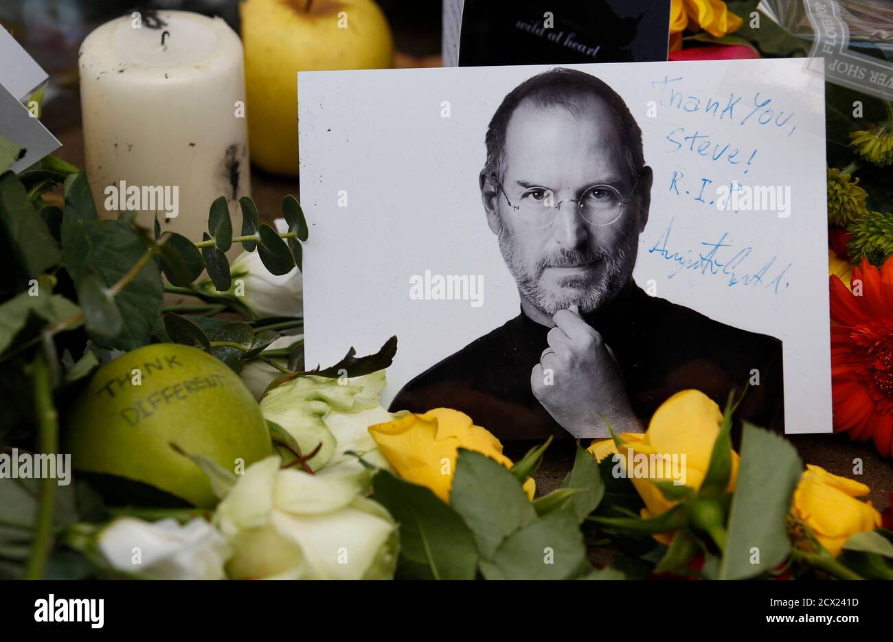 Death of apple daily hires stock photography and images Alamy