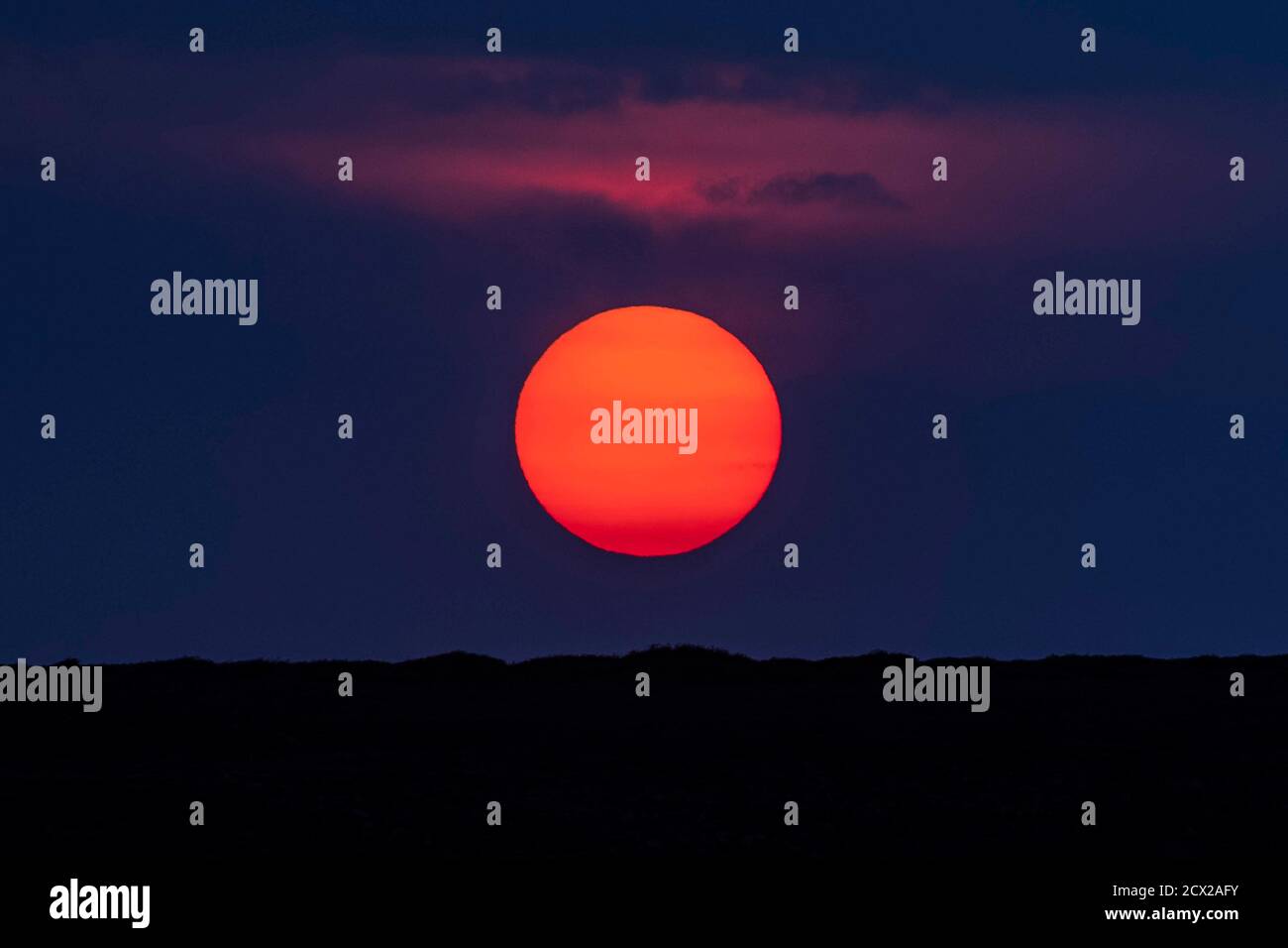 Shot of the moon hi-res stock photography and images - Alamy