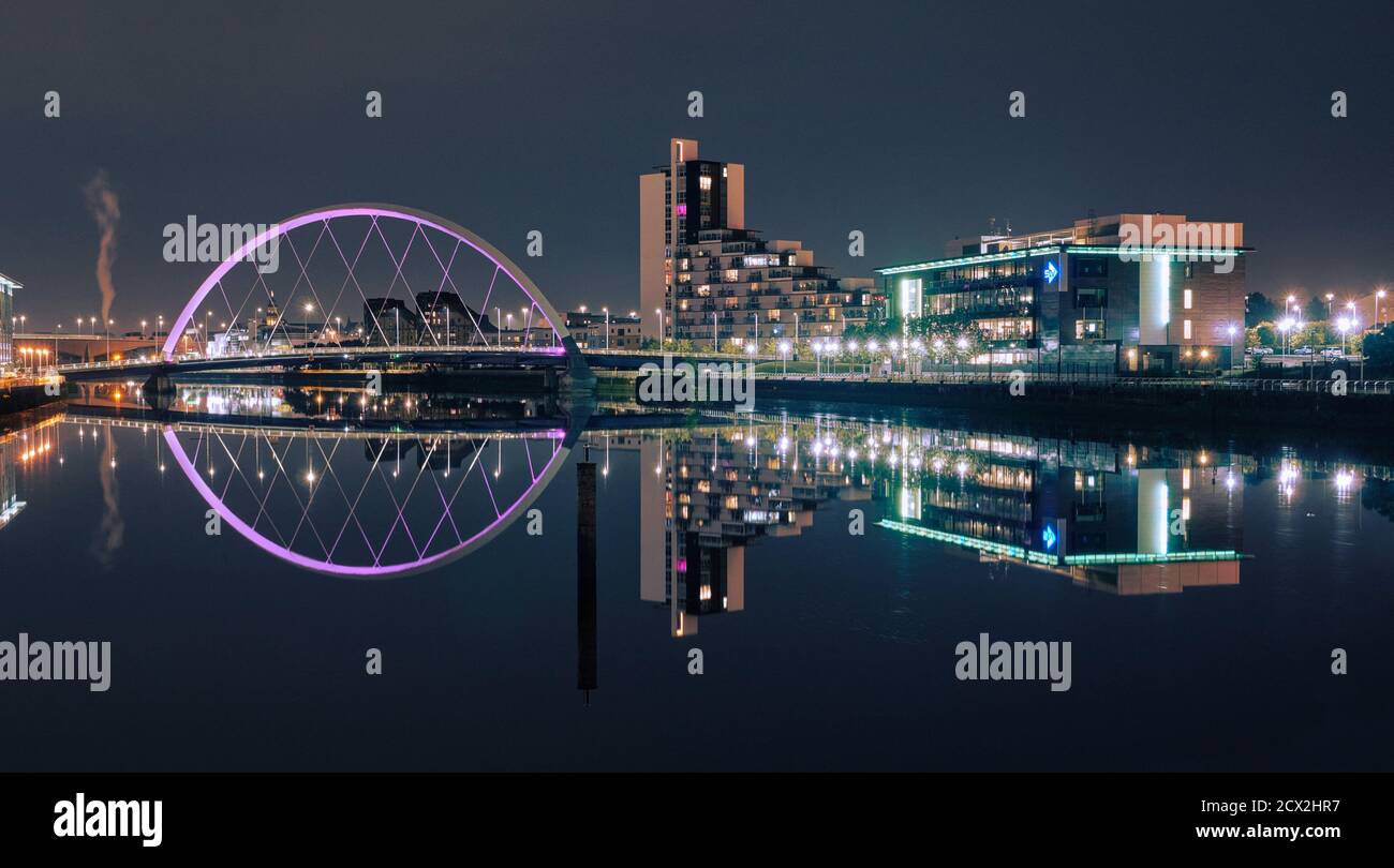 Contemporary Modern Architecture In Glasgow Is Reflected In The River contemporary-modern-architecture-in-glasgow-is-reflected-in-the-river