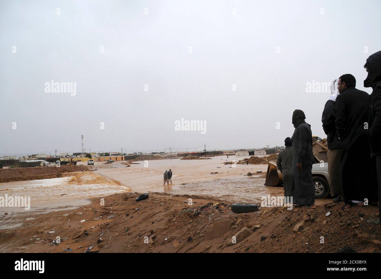 Riyadh flooded street hi-res stock photography and images - Alamy