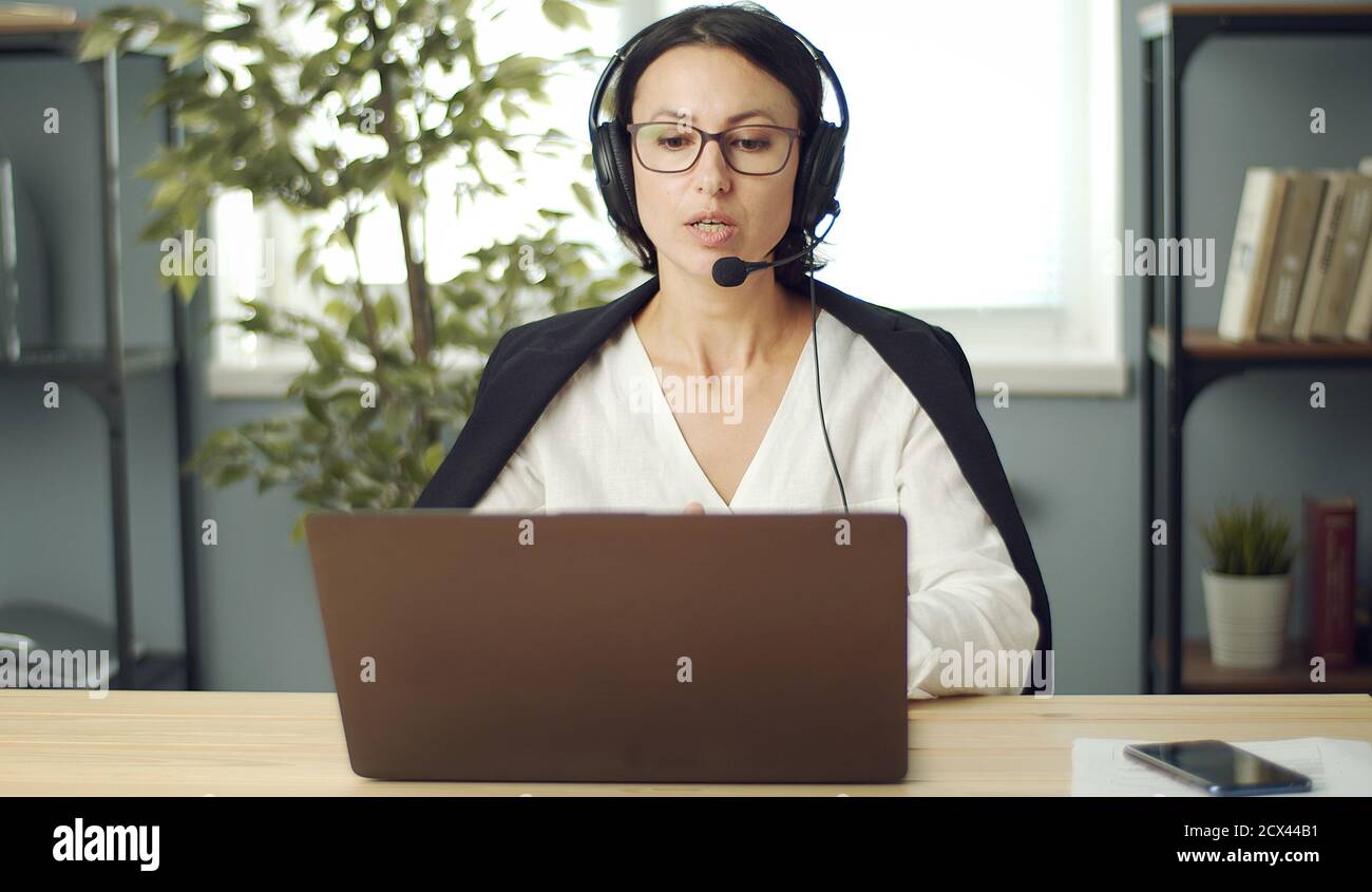 Adult female sitting front hi-res stock photography and images - Alamy