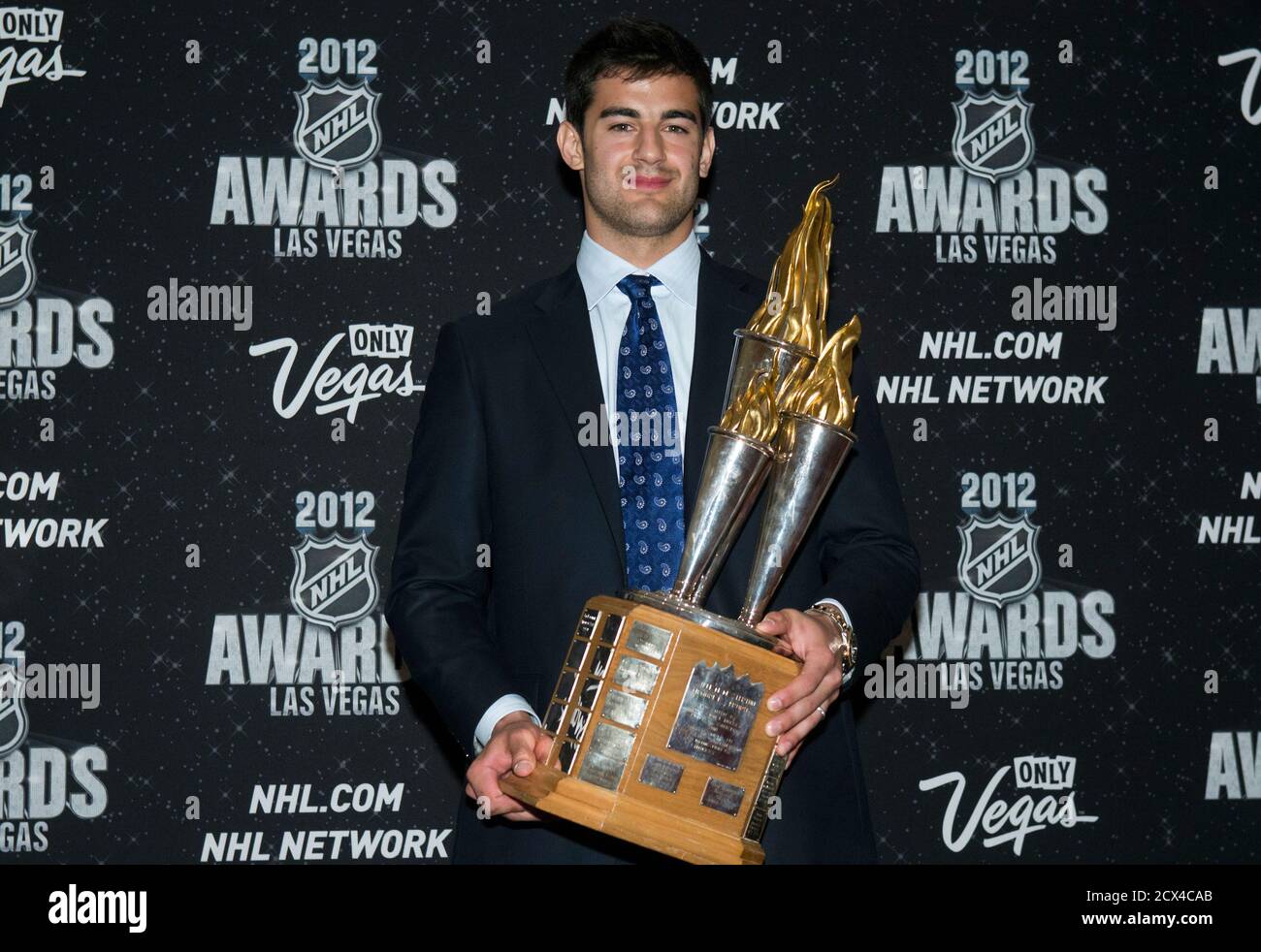 Bill masterton memorial trophy hires stock photography and images Alamy