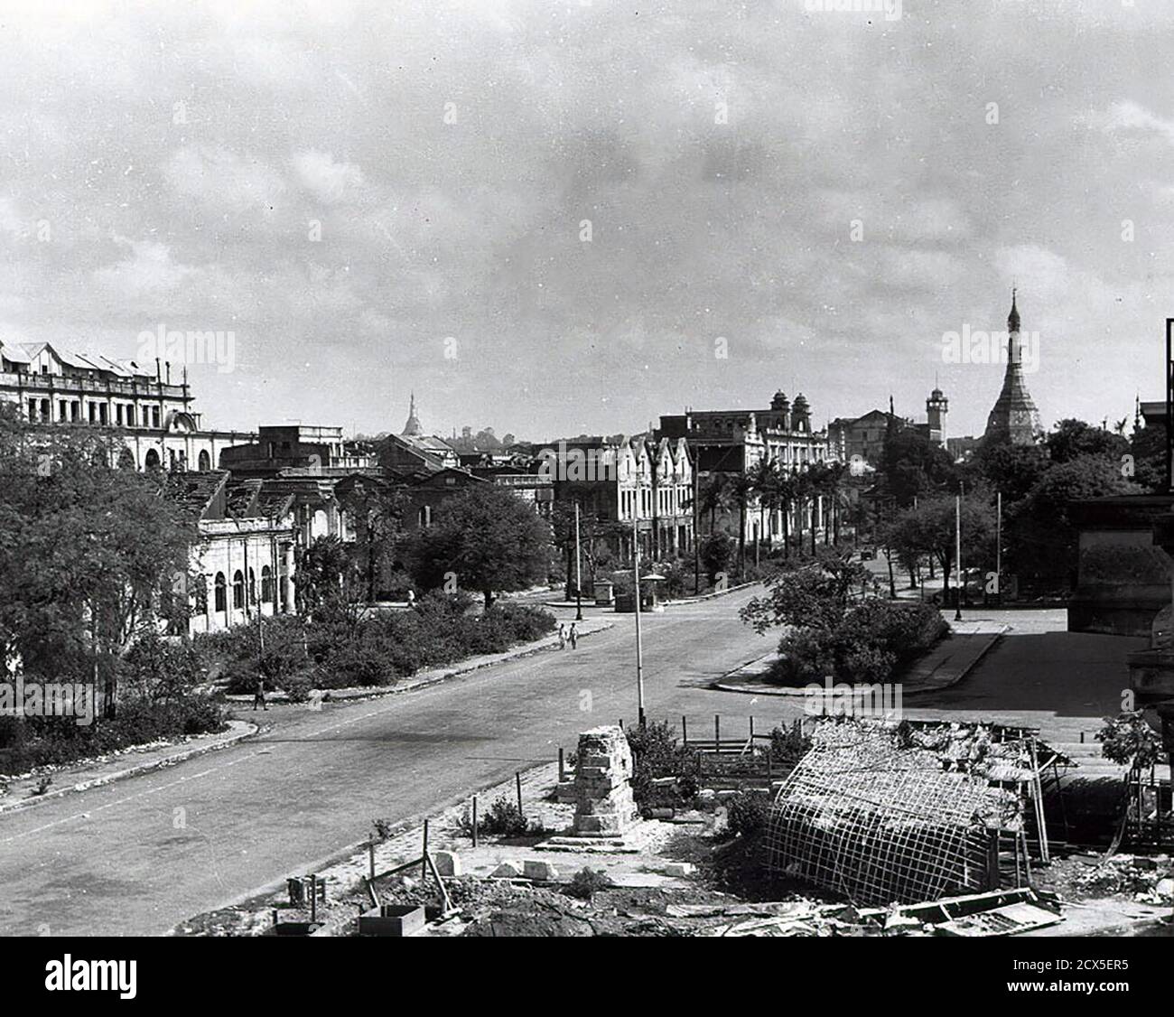 Myanmar Burma Yangon Shwe Gon Daing District Paya Chaukhtatgyi Reclining Cemented Gold Buddha With 70m Long Glass Mosaics Stock Photo Alamy