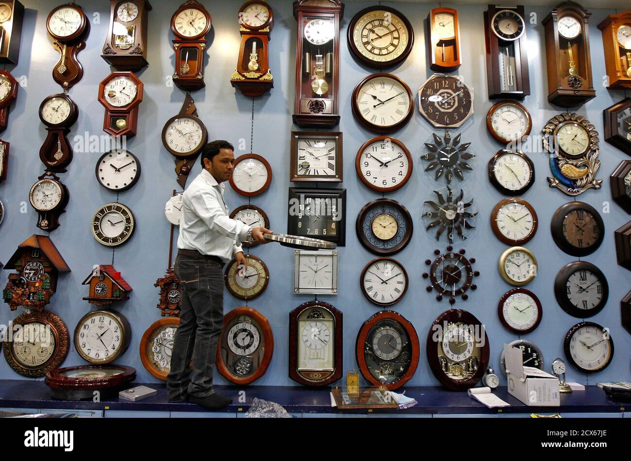 Shopping mall india 2014 hires stock photography and images Alamy