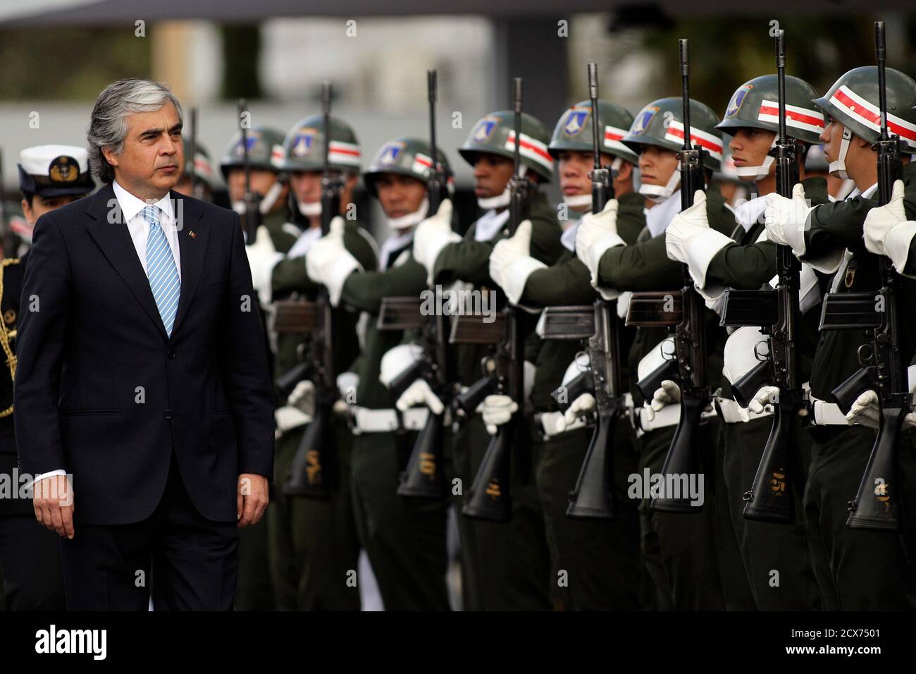 Portugal S Defence Minister Joao Pedro Aguiar Branco Inspects The Honour Guard Upon His Arrival At Brazil S Ministry Of Defense In Brasilia May 24 12 Reuters Ueslei Marcelio Brazil s Politics Military Stock Photo Portugal S Defence Minister Joao Pedro Aguiar Branco Inspects The Honour Guard Upon His Arrival At Brazil S Ministry Of Defense In Brasilia May 24 12 Reuters Ueslei Marcelio Brazil s Politics Military Stock Photo