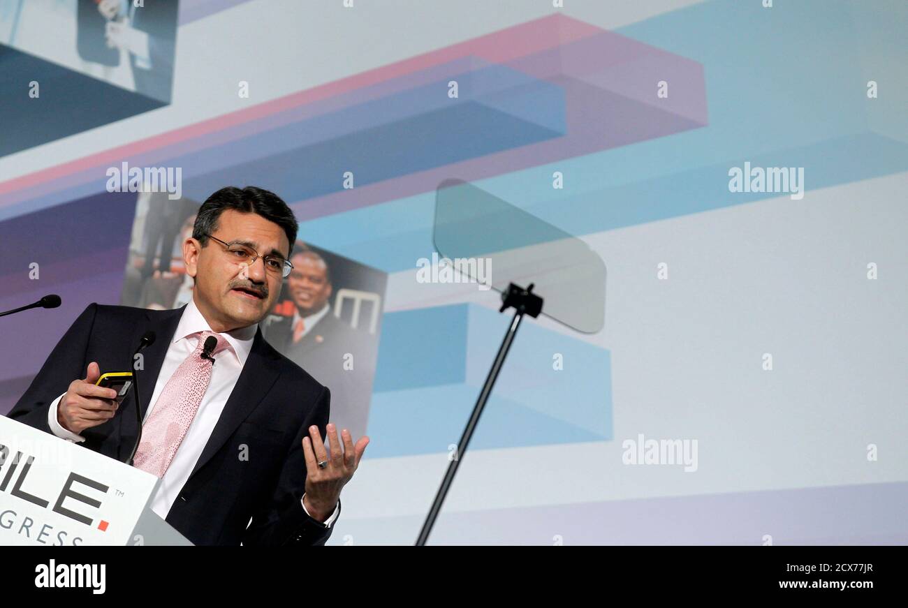 Bharti Airtel S Managing Director And Ceo Manoj Kohli Speaks During A News Conference At The Manoj prabhakar comments on shikhar dhawan and virat kohli's form. alamy