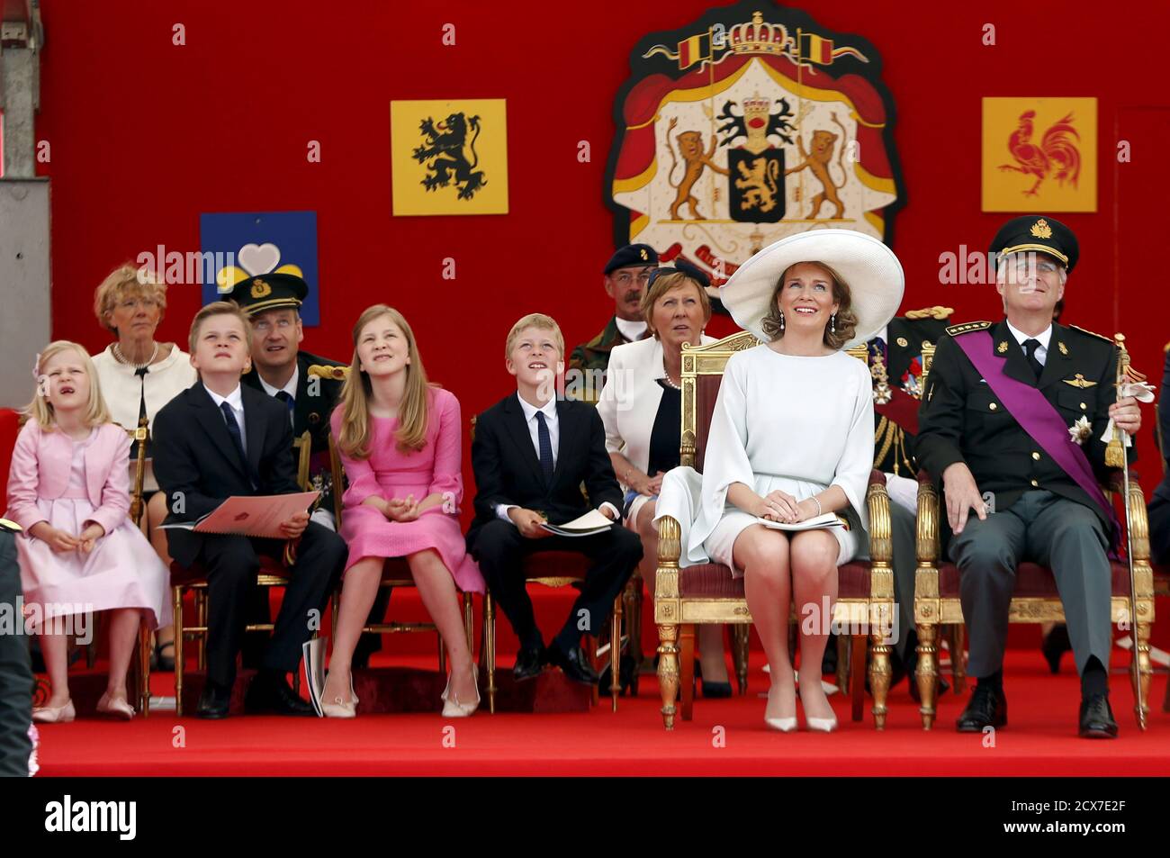 Page 10 With 2nd Row L R High Resolution Stock Photography And Images Alamy