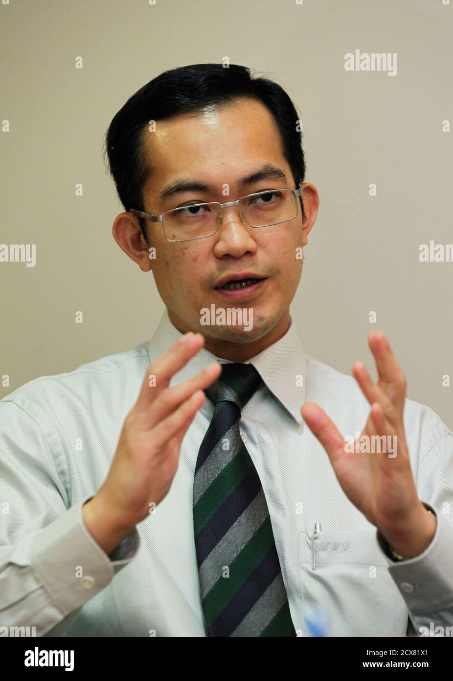 Executive Director Of Malaysia S Ioi Corp Lee Yeow Chor Speaks To Reuters At His Office In Putrajaya November 11 2010 Palm Oil Prices Will Extend Their Rally Into Mid 2011 After Touching Their