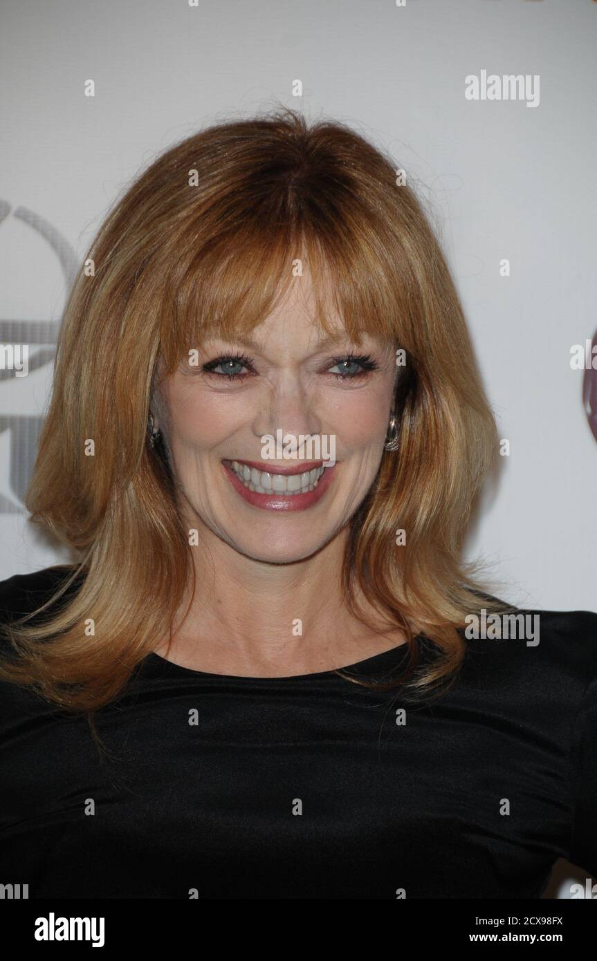 Frances Fisher arrivals at 2010 Environmental Media Association Awards