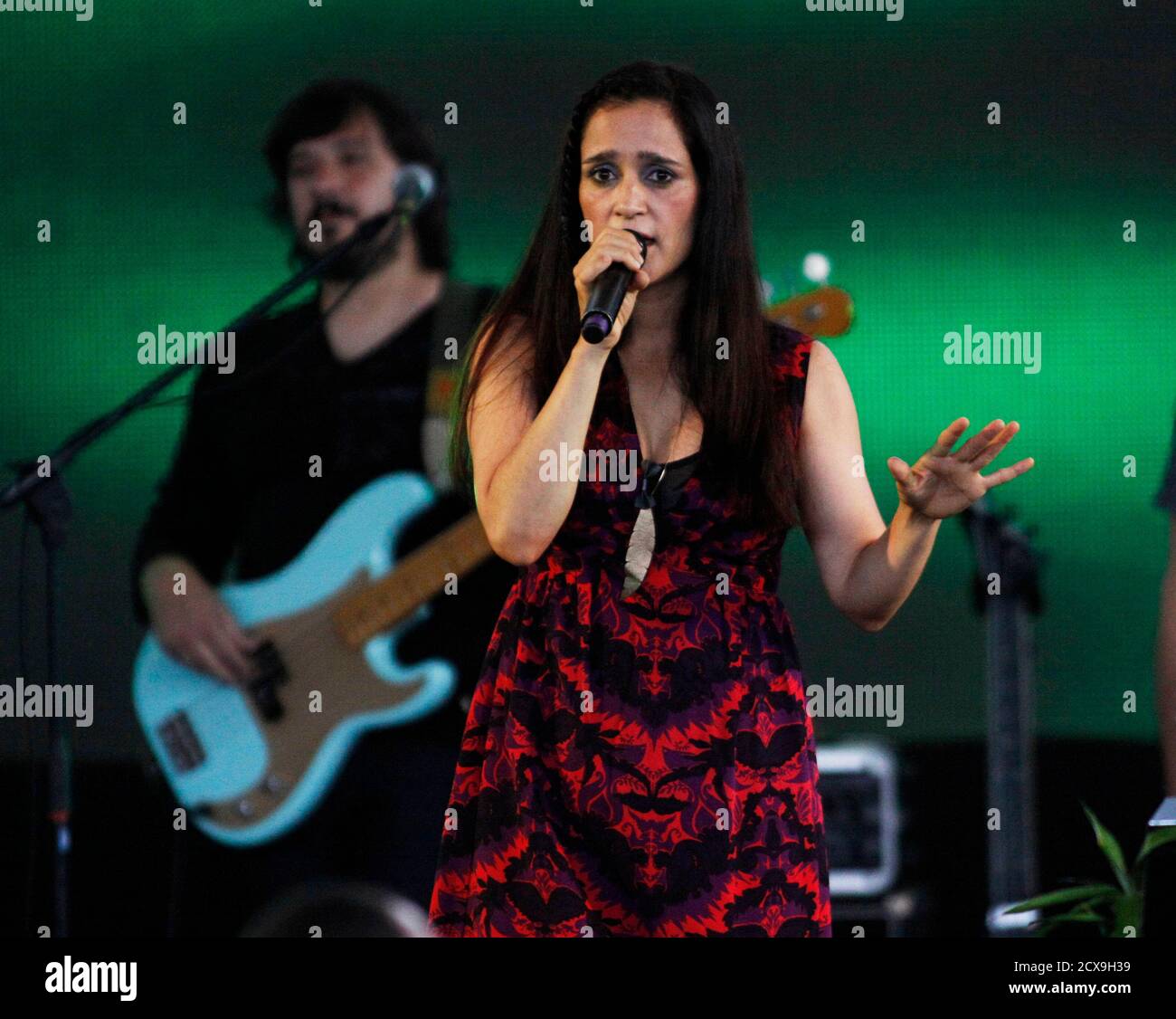 Mexican singer Julieta Venegas performs during El Salvador's day to  remember the children who disappeared during the internal armed conflict, in  San Salvador March 29, 2011. REUTERS/Luis Galdamez (EL SALVADOR - Tags: