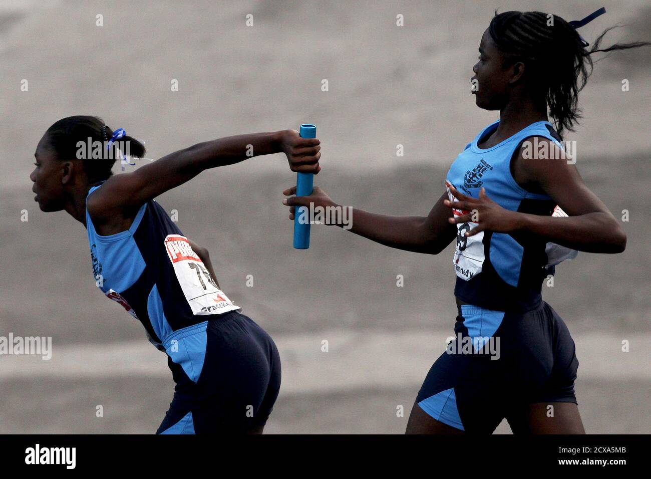 Relay Race Girls High Resolution Stock Photography And Images Alamy