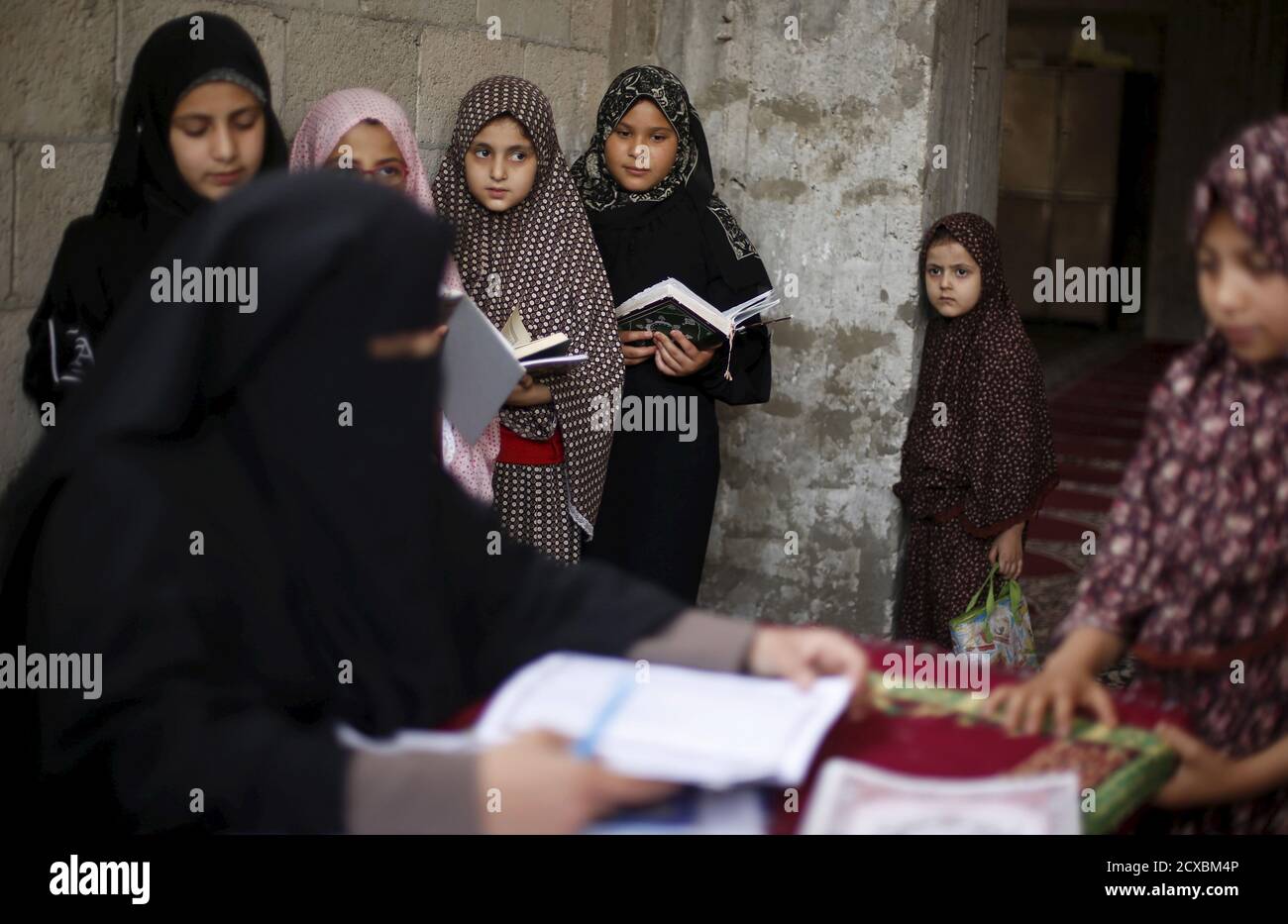 Recite lesson hi-res stock photography and images - Alamy