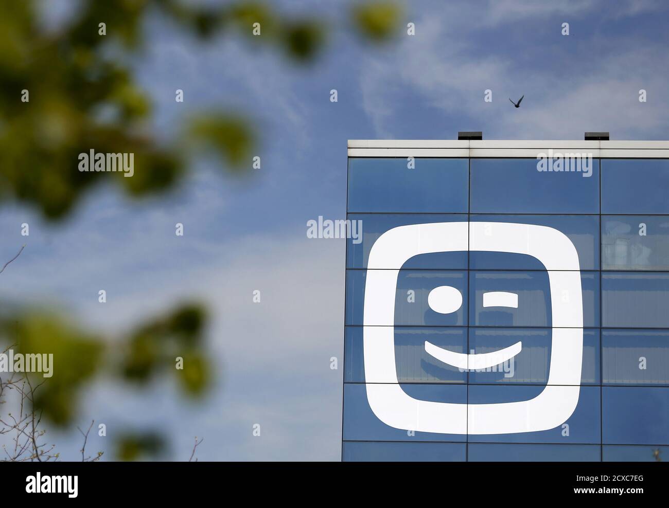 The logo of Belgian cable operator Telenet is pictured on the facade of the  company's headquarters in Mechelen April 20, 2015. Cable telecoms company  Liberty Global's majority-owned Belgian affiliate Telenet said on