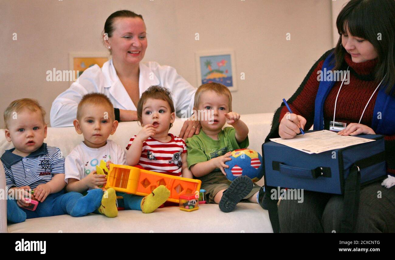 Russia Orphanage High Resolution Stock Photography And Images Alamy