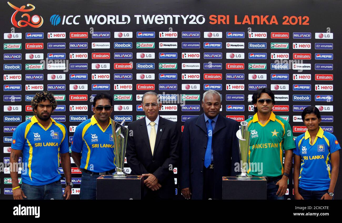 Sri Lanka S Lasith Malinga L R Captain Mahela Jayawardene International Cricket Council Icc Chief Executive Haroon Lorgat