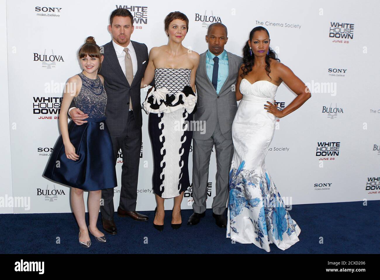 Cast Members L R Joey King Channing Tatum Maggie Gyllenhaal Jamie Foxx And Garcelle Beauvais Arrive For The Premiere Of The Film White House Down In New York June 25 2013 Reuters Lucas Jackson