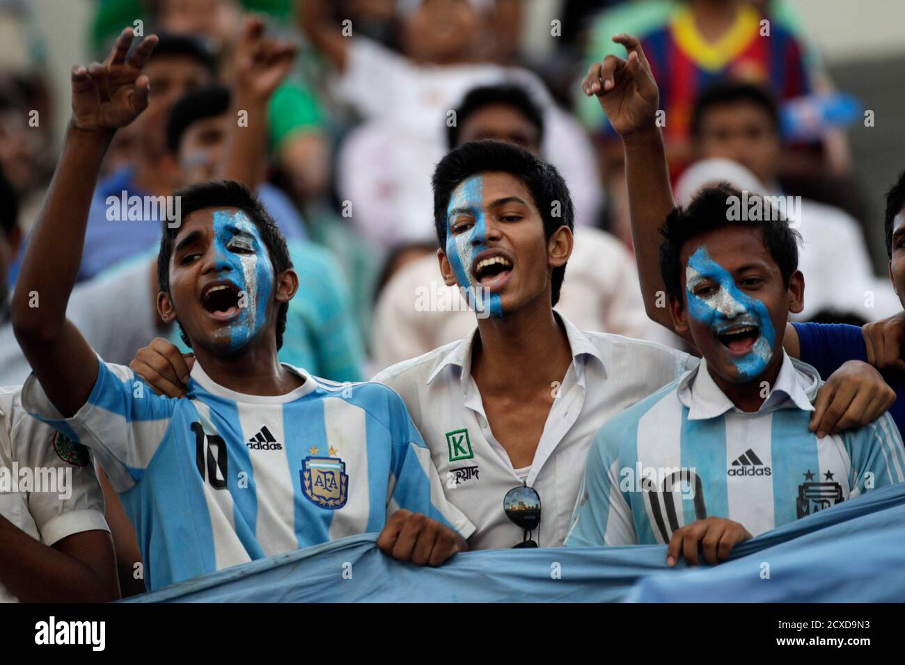 Bangladeshi fans hires stock photography and images Alamy