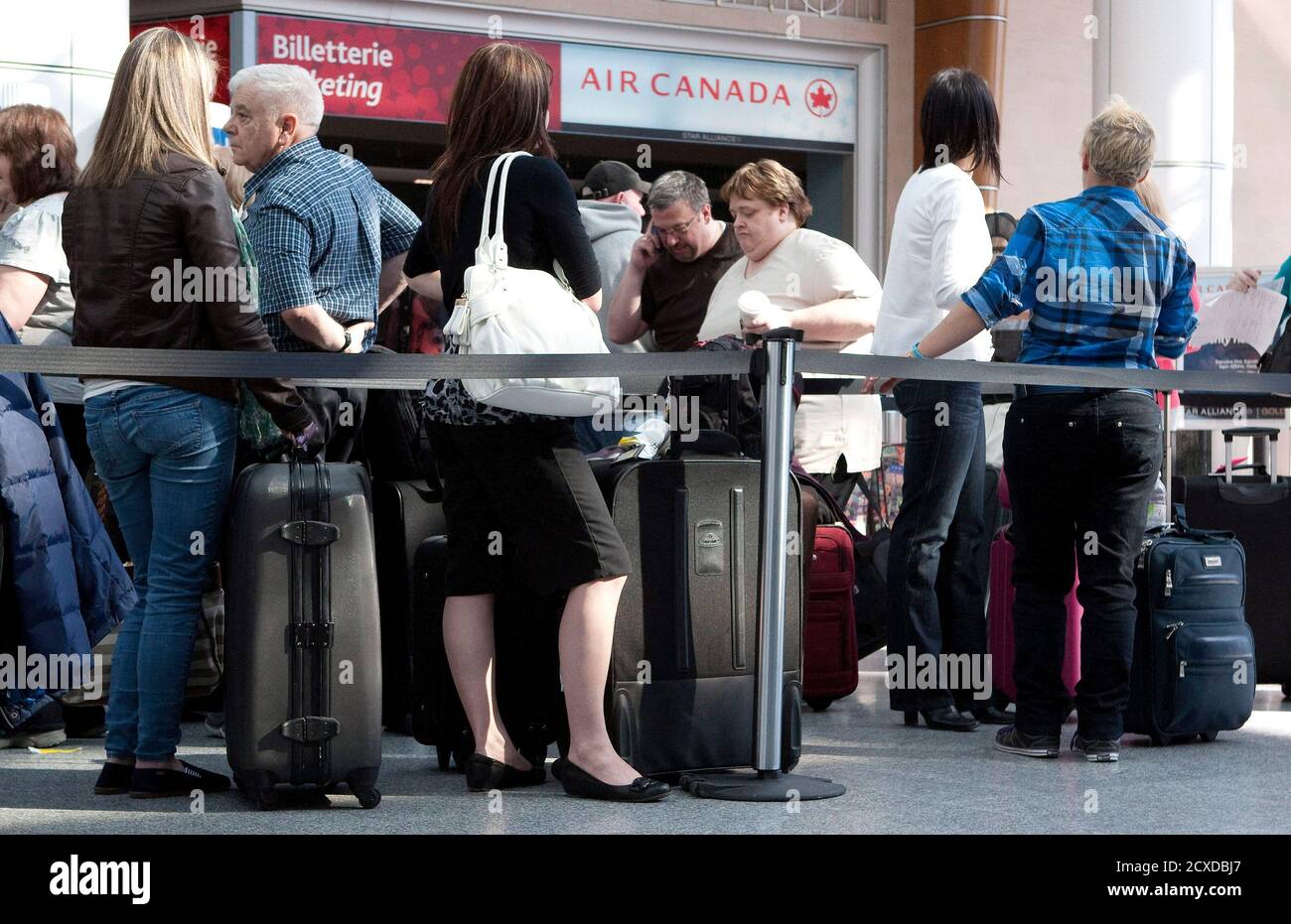 Pierre elliott trudeau airport hires stock photography and images Alamy