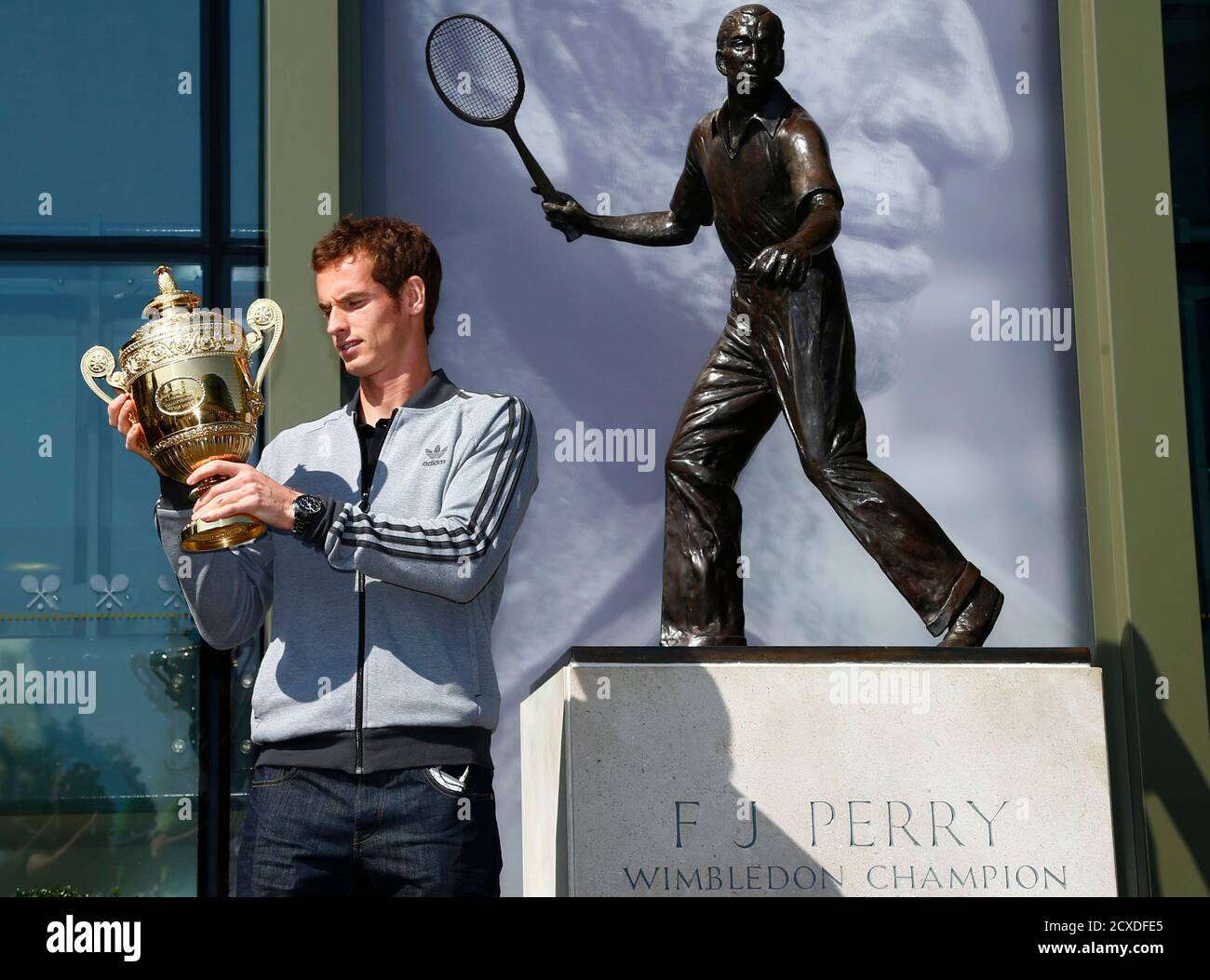 wallpapers Andy Murray Wimbledon Champion https www alamy com tennis player andy murray of britain holds the trophy under a statue of former british champion fred perry at wimbledon southwest london july 8 2013 murray wiped out 77 years of pain when he became the first british man since 1936 to win the mens title at wimbledon with a stunning 6 4 7 5 6 4 victory over world number one novak djokovic on sunday reuterschris helgren britain tags sport tennis image377696317 html