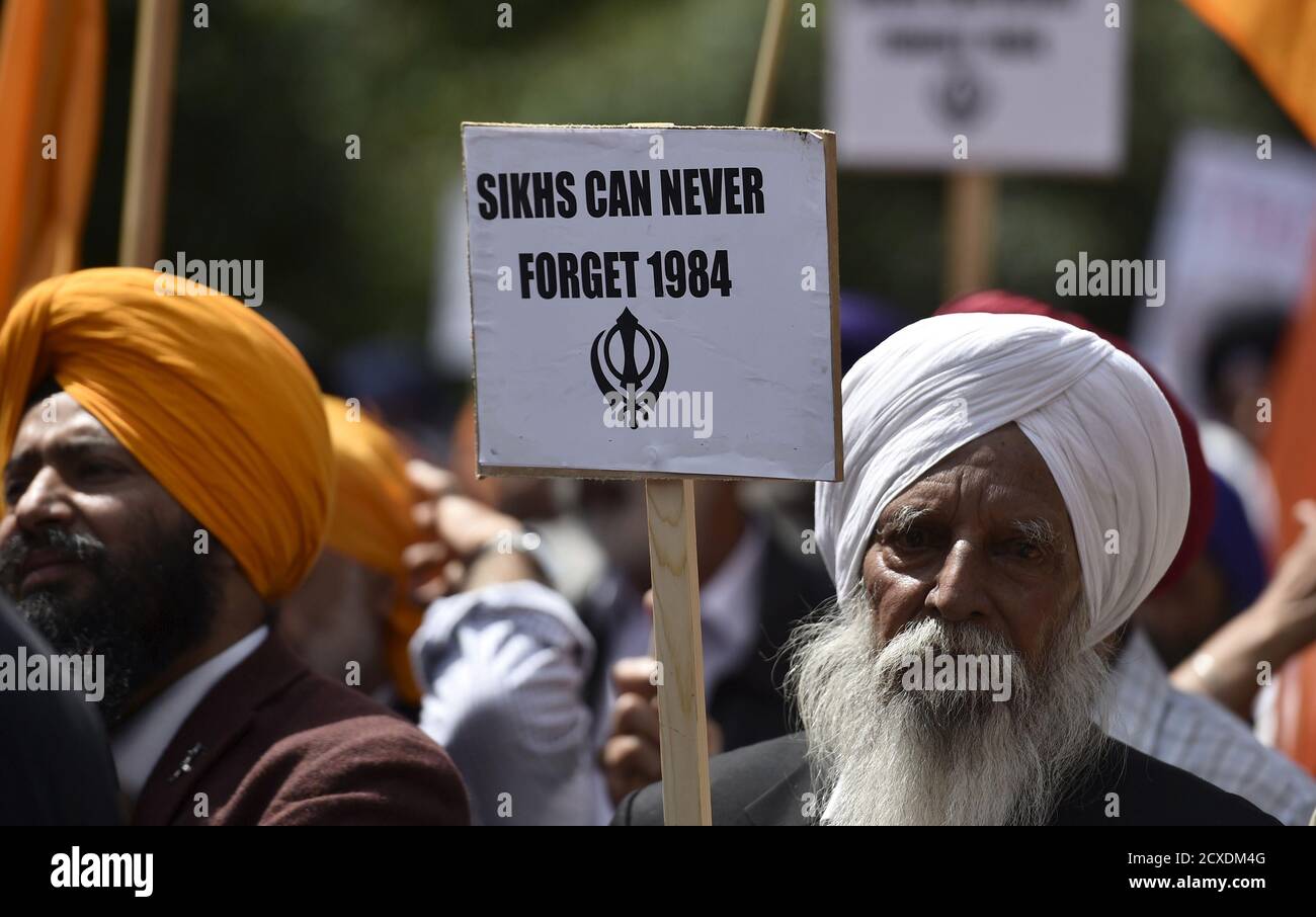 British Sikhs take part in a march and rally in central London June 7, 2015. On the 31st anniversary of the killing of Sikhs during riots in India in 1984, the campaigners were highlighting what they say is continued repression and suppression of the Sikh religion and identity in India.  REUTERS/Toby Melville Stock Photo