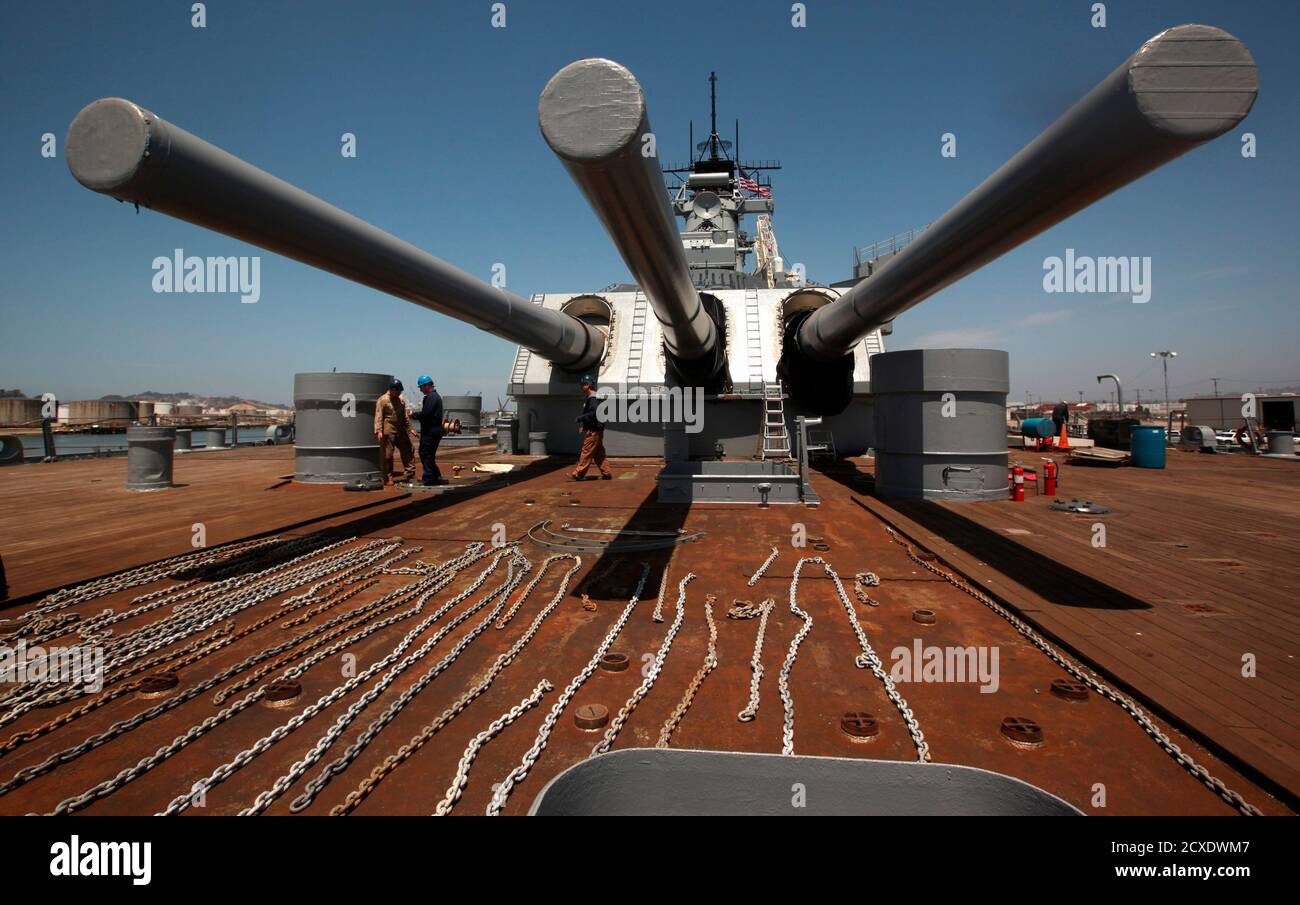 Stern of the battleship hi-res stock photography and images - Alamy