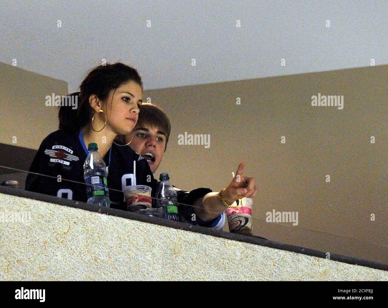 Justin Bieber Selena Gomez High Resolution Stock Photography And Images Alamy