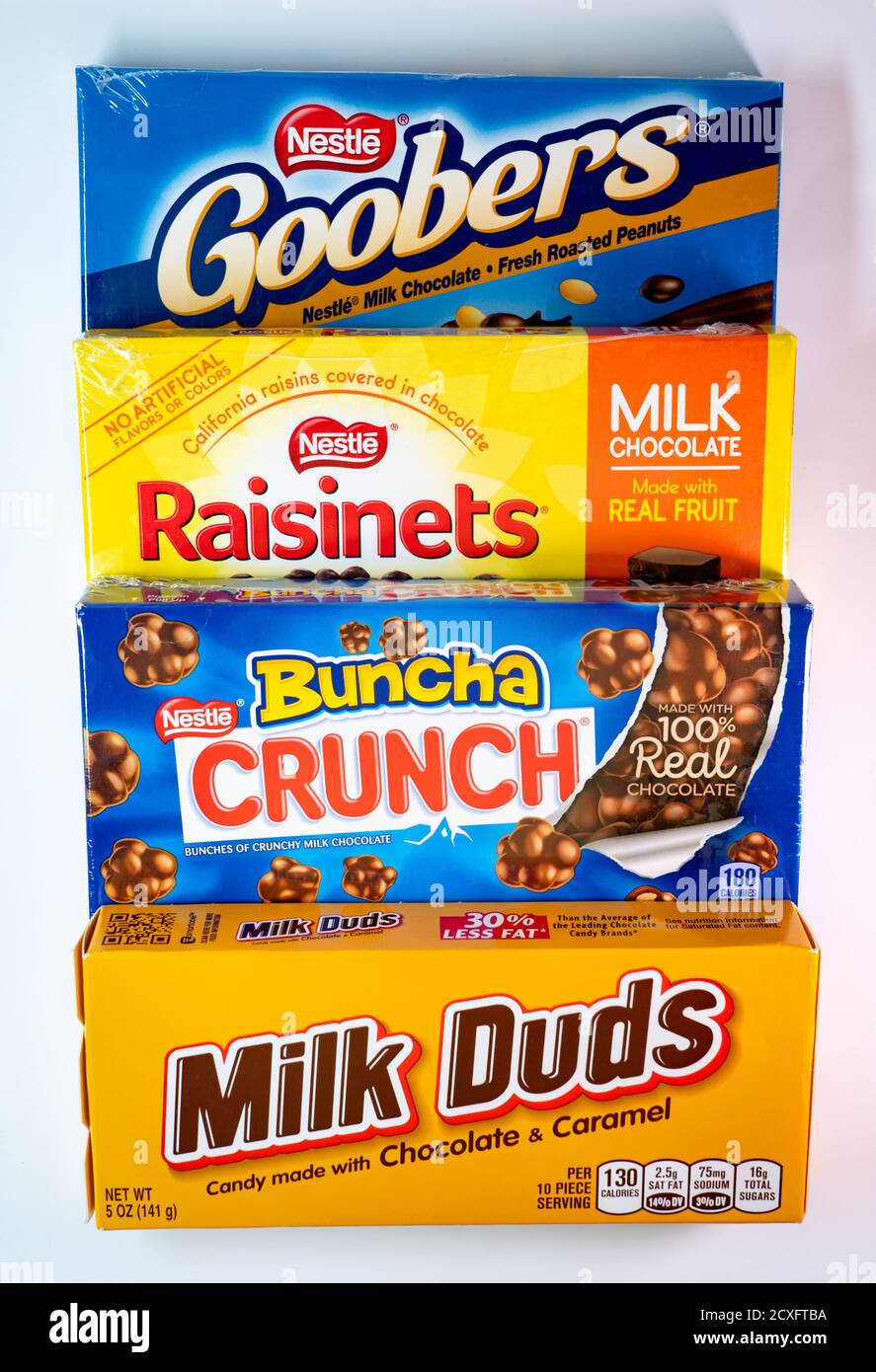 Nestle Crunch Milk Chocolate Bar Stock Photo - Alamy