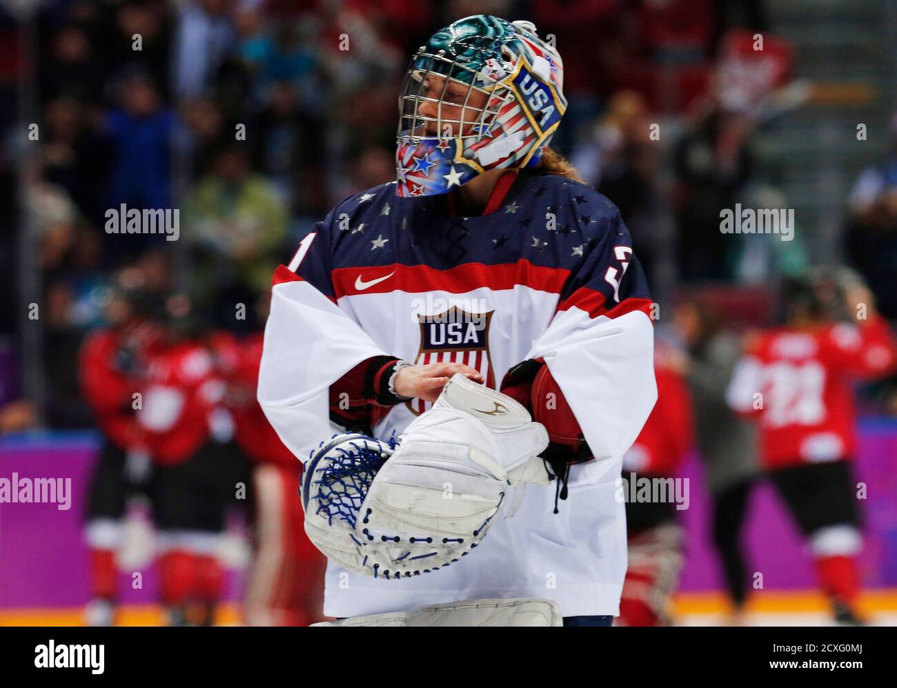Hockey Gloves Off High Resolution Stock Photography And Images Alamy