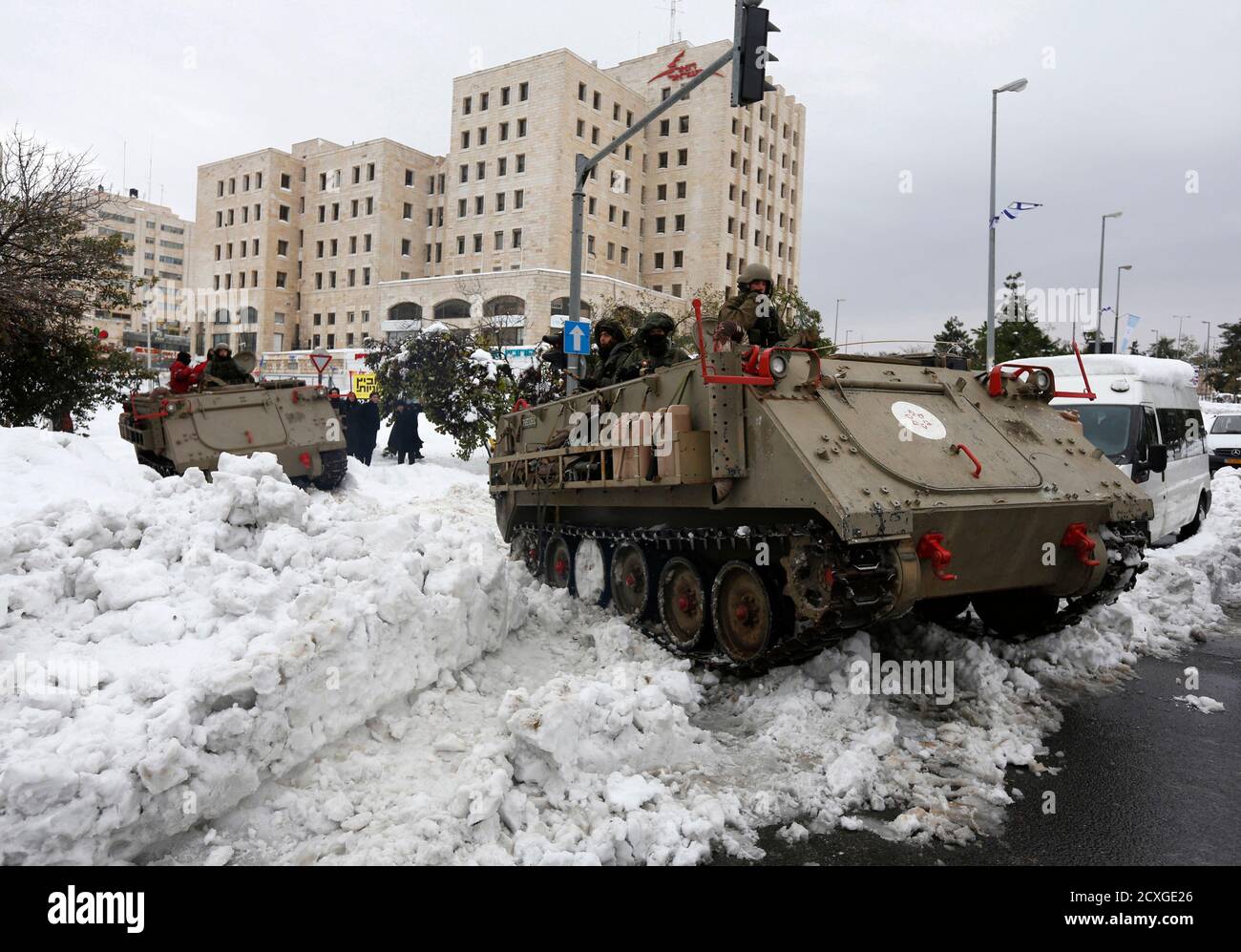 Electricity carriers hires stock photography and images Alamy