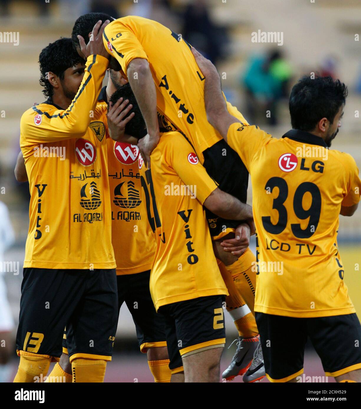 Al kuwait players celebrate goal hires stock photography and images