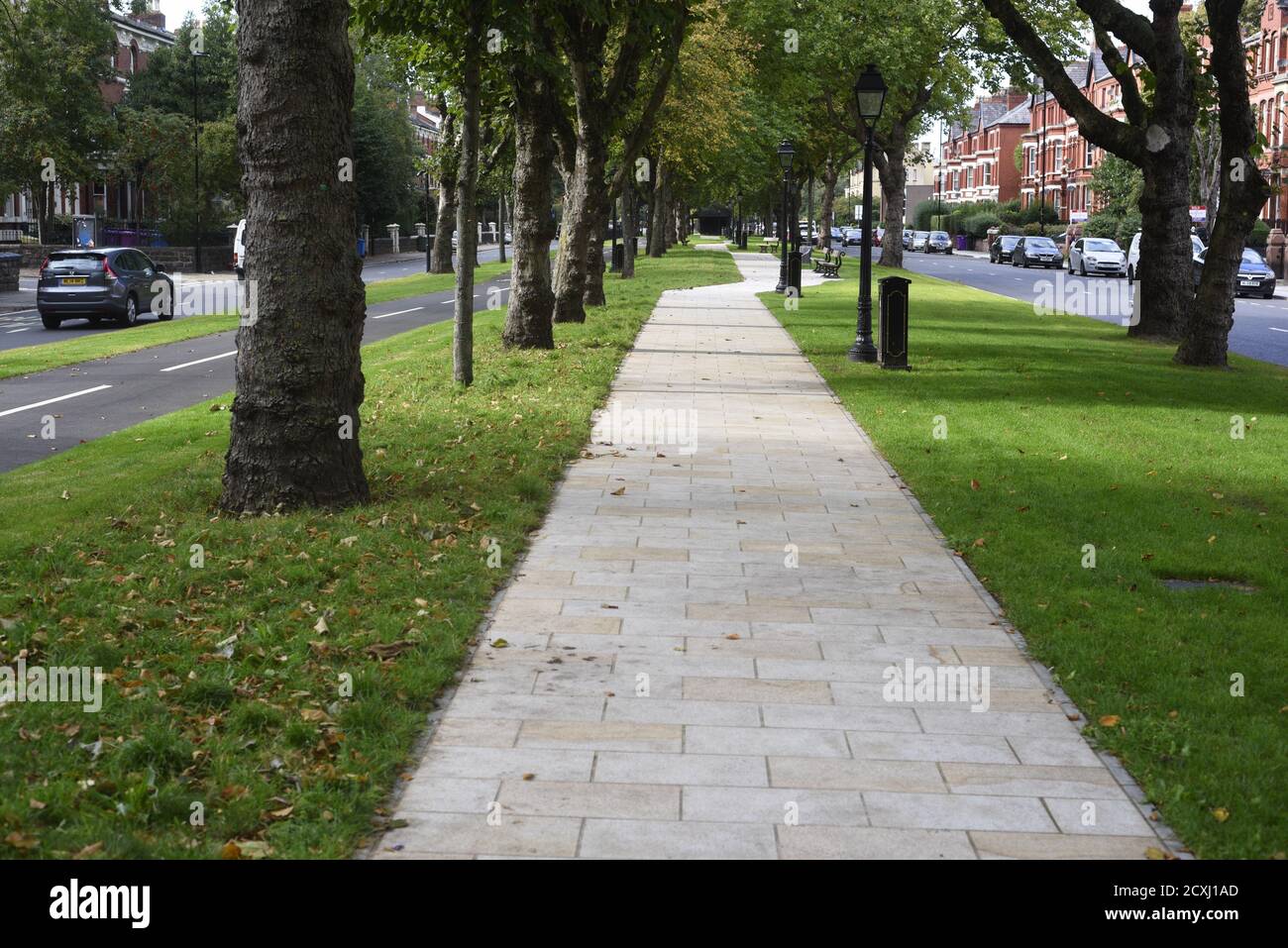 Princes Avenue / Boulevard STEP Scheme 1km path completed in 2020. This £4m scheme is part of Liverpool City Region’s Sustainable Transport Enhancemen Stock Photo