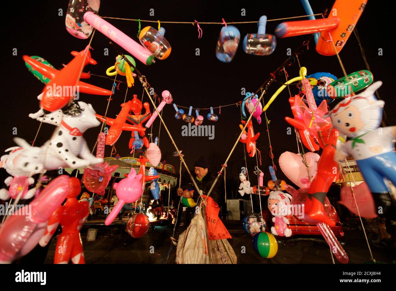 Page 2 Balloon Vendor Festival High Resolution Stock Photography And Images Alamy