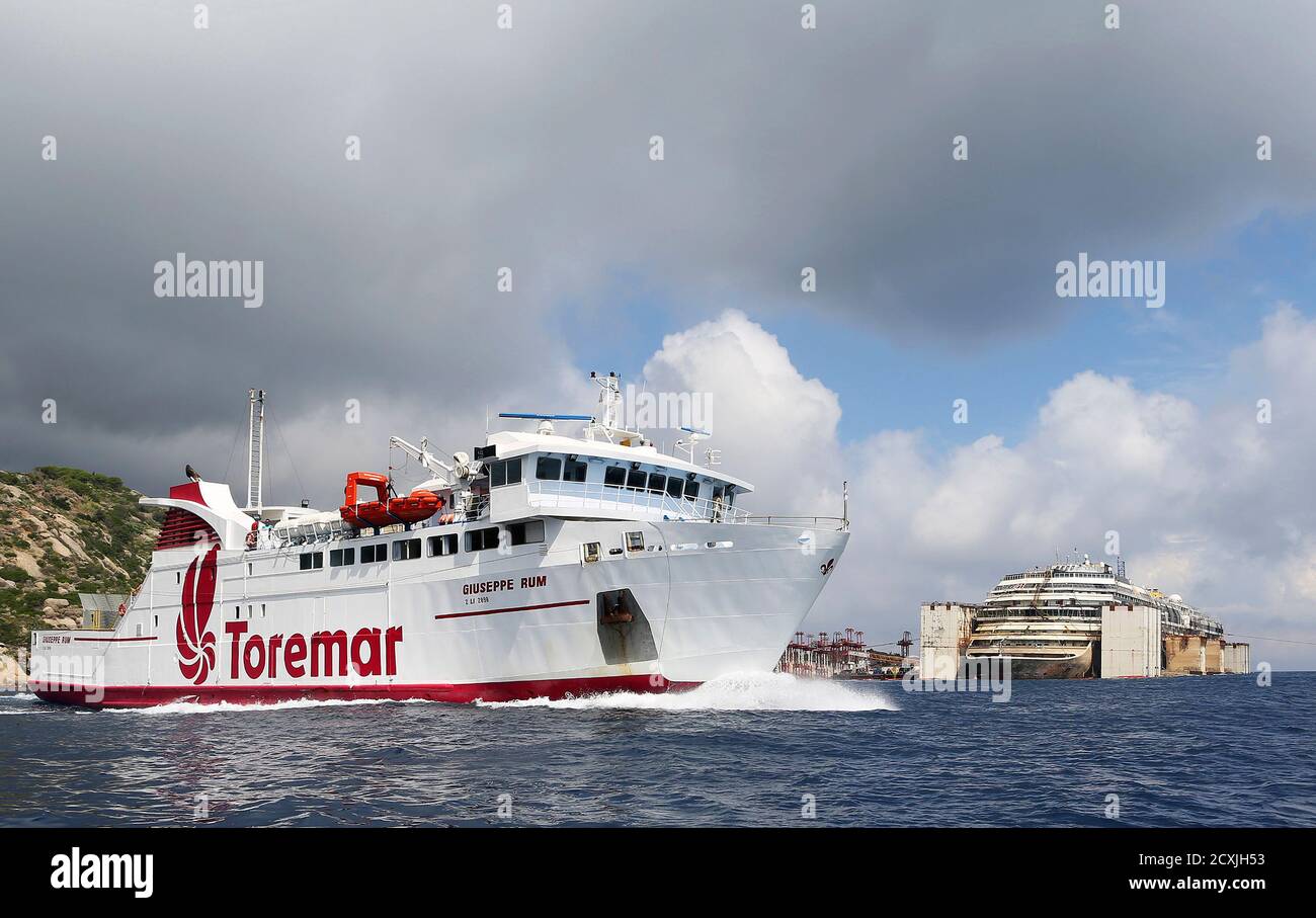 Toremar hi-res stock photography and images - Alamy