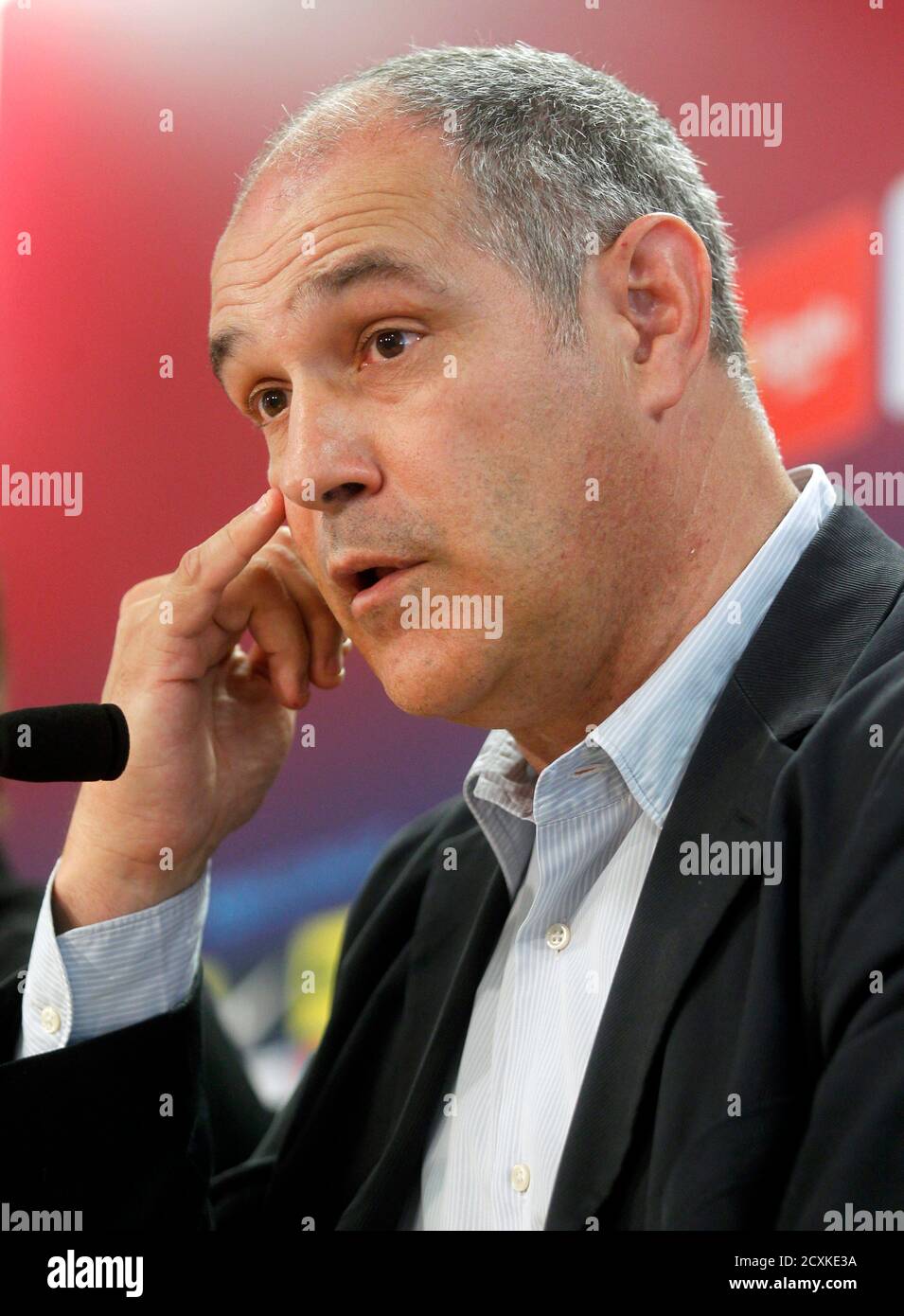 Barcelona's Sports Director Andoni Zubizarreta attends a news conference after the first training session of the season at Joan Gamper training camp, near Barcelona July 17, 2012. REUTERS/Albert Gea (SPAIN - Tags: SPORT SOCCER HEADSHOT) Stock Photo