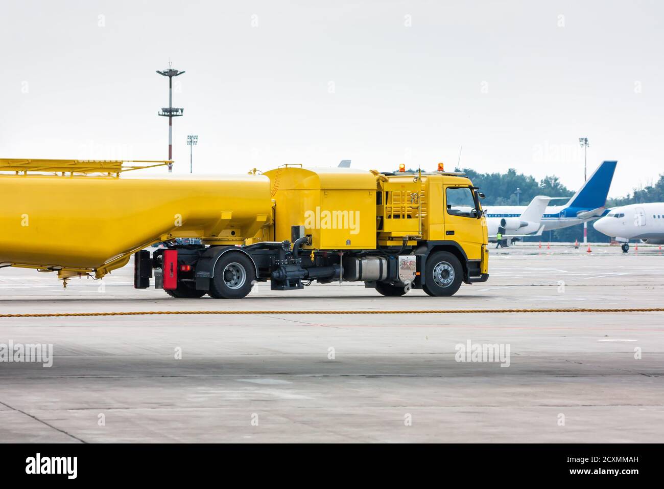 Airfield tank truck hi-res stock photography and images - Alamy