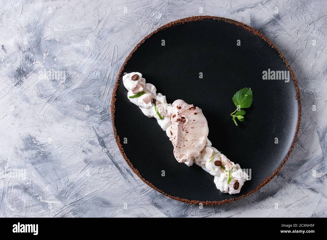 Dessert Plating High Resolution Stock Photography And Images Alamy