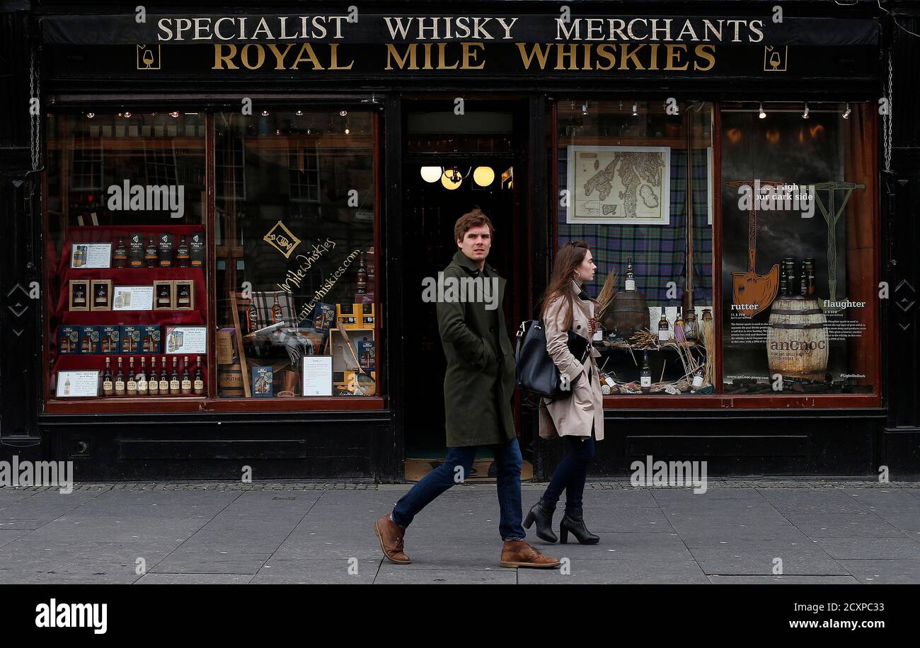 Story street walk in centre hires stock photography and images Alamy
