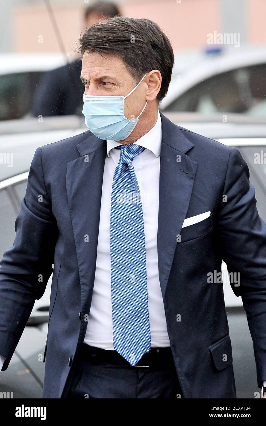 Giuseppe Conte President of the Council of Ministers of the Italian Republic wearing an anti-coronavirus mask, during a visit to the 'Francesco Gesuè' school in the city of San Felice A Cancello (CE), Italy on October 1, 2020. (Photo by Vincenzo Izzo / Sipa USA) Stock Photo