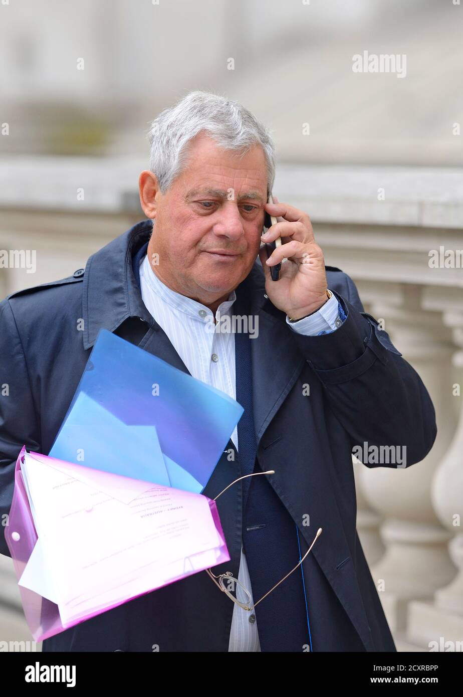 Sir Cameron Mackintosh (theatrical producer and theatre owner) carrying papers about planned 2021 productions, Whitehall, 30th Sept 2020 Stock Photo