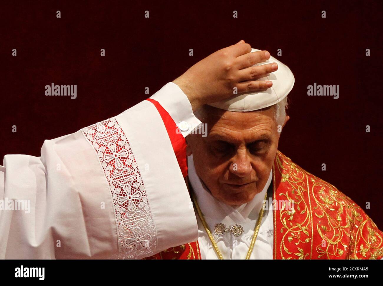 Religion skull cap High Resolution 