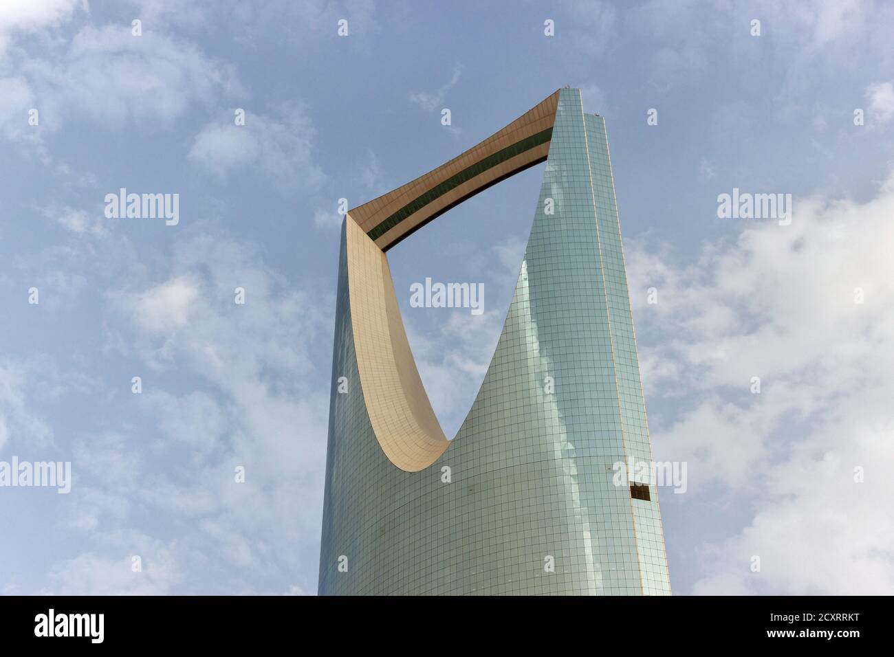 Kingdom Centre, Burj Al-Mamlaka in Riyadh, Saudi Arabia Stock Photo - Alamy