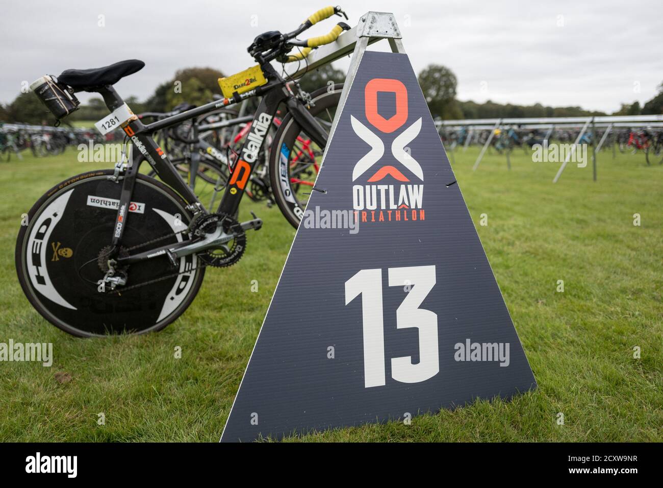 Triathlon bike stand deals