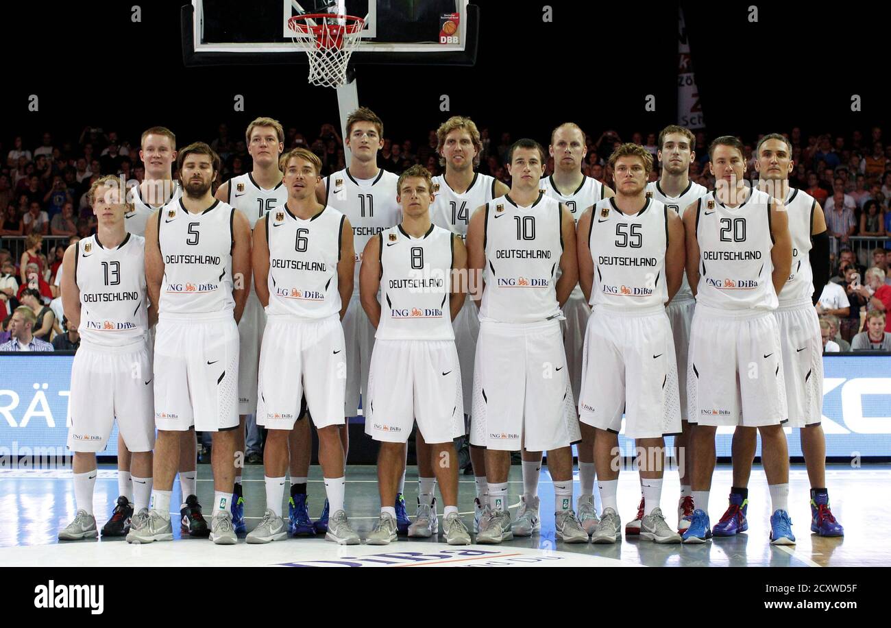 Belgium team group l r back row hires stock photography and images Alamy