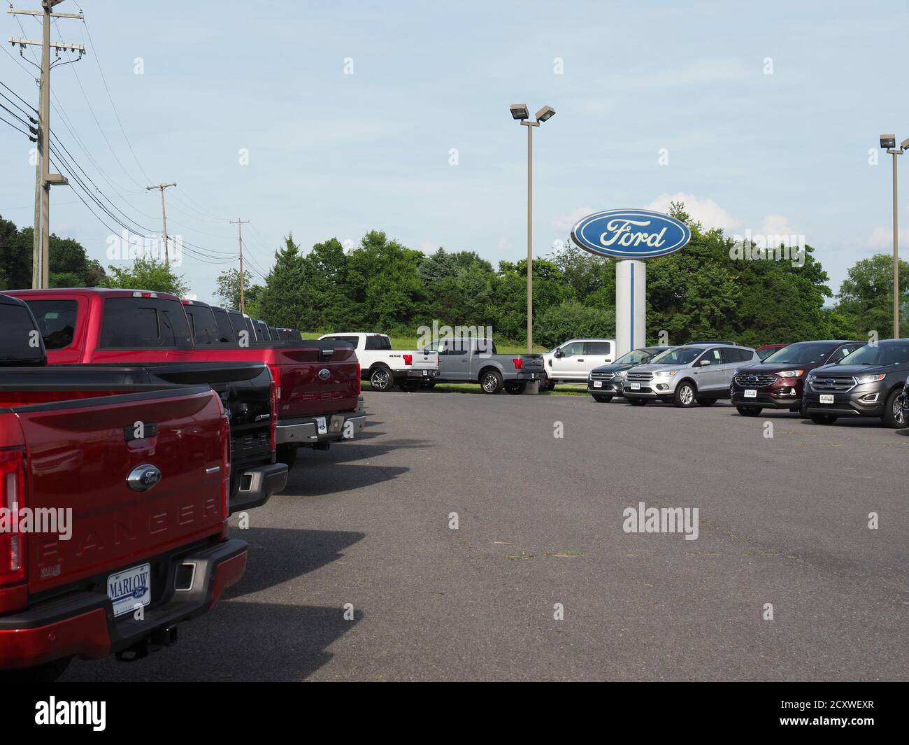 Ford car sales america hires stock photography and images Alamy