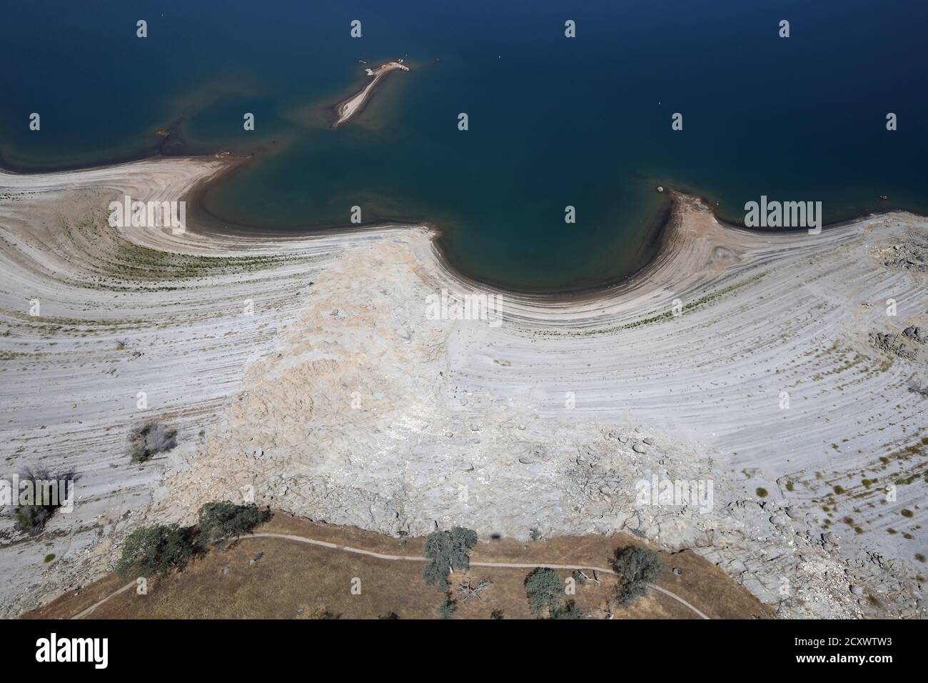 Millerton lake friant dam reservoir hires stock photography and images