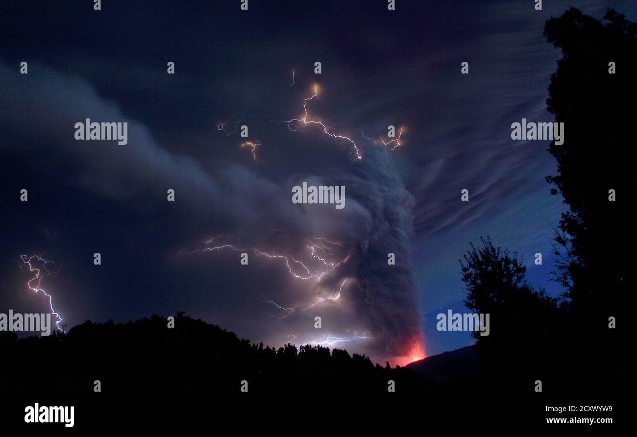 Lightning bolts strike around the Puyehue-Cordon Caulle volcanic chain near  southern Osorno city June 5, 2011. The volcano in the Puyehue-Cordon Caulle  chain, dormant for decades, erupted in south-central Chile on Saturday,